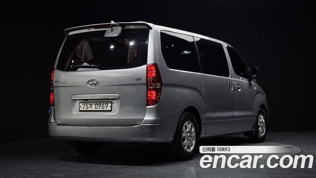 Hyundai Grand Starex кемпер, 2015 3