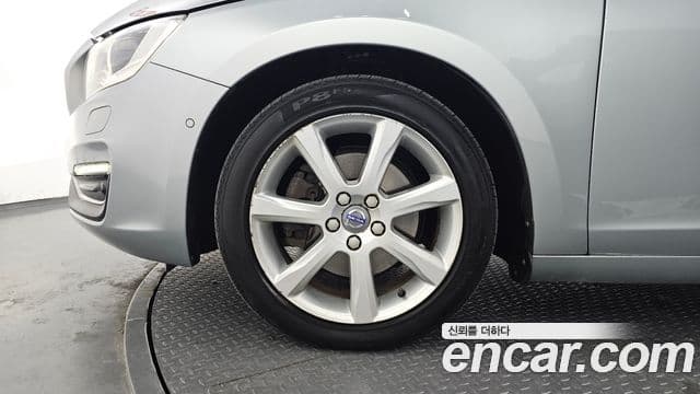 Volvo S60 2세대, 2016 все фото