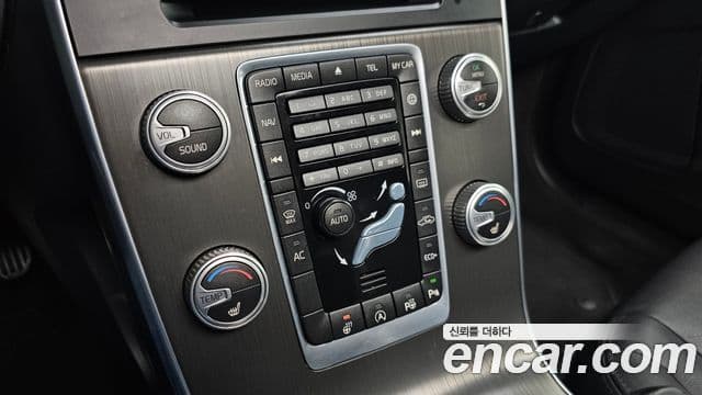 Volvo S60 2세대, 2016 19