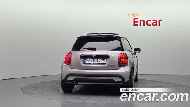 Mini Cooper 3세대, 2022 4