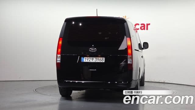 Hyundai Staria Modern, 2022 4