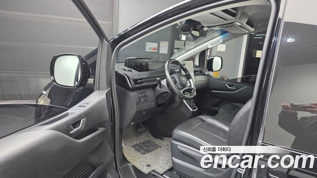 Hyundai Staria Modern, 2022 10