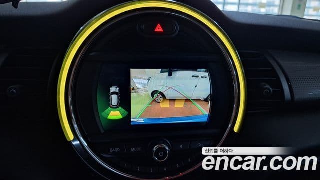 Mini Cooper 3세대, 2019 20