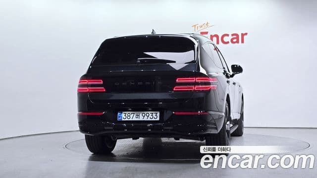 Genesis GV80 чёрный, 2025 4