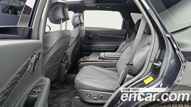 Genesis GV80 чёрный, 2025 13