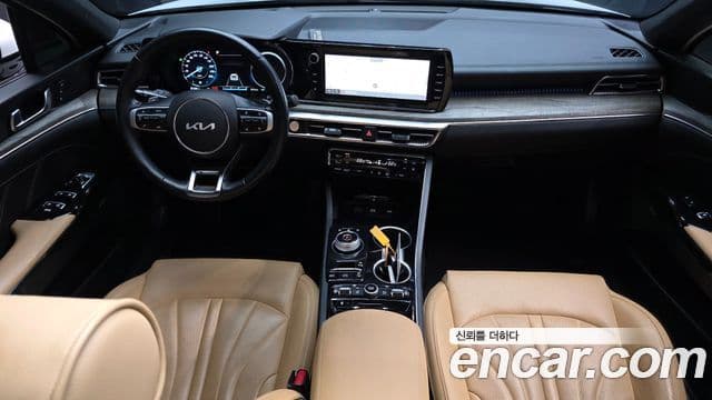 Kia K5 гибрид 3세대 Signature, 2023 7