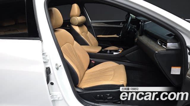 Kia K5 гибрид 3세대 Signature, 2023 11