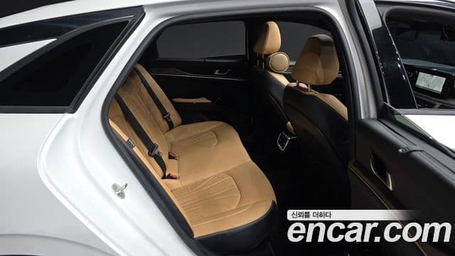 Kia K5 гибрид 3세대 Signature, 2023 12