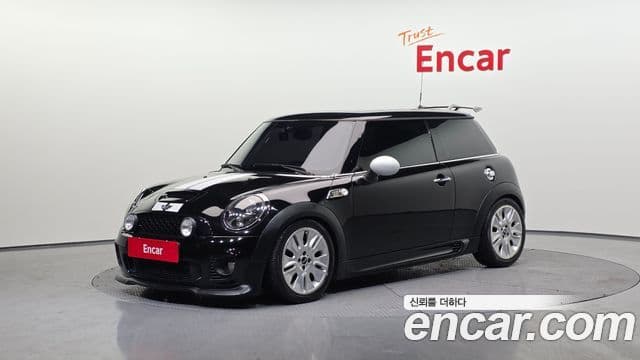 Mini Cooper S Camden, 2010 1