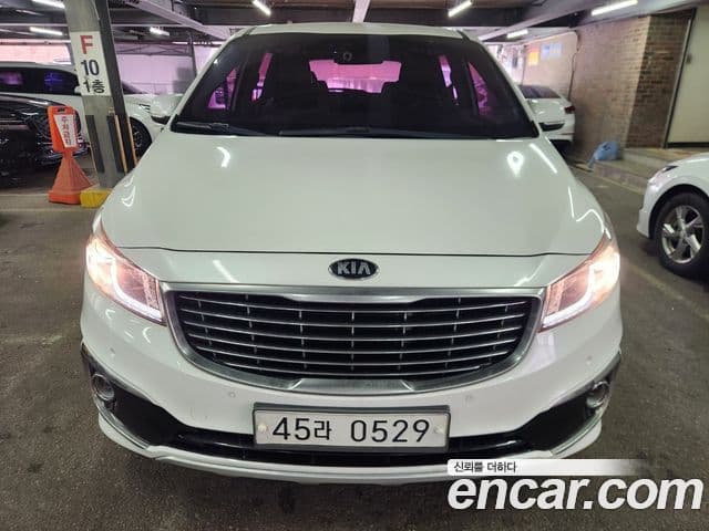Kia All New Carnival Luxury, 2016 1