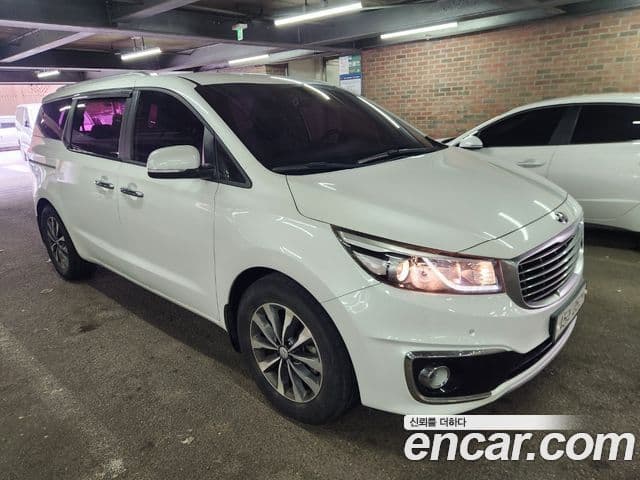 Kia All New Carnival Luxury, 2016 2