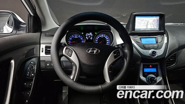 Hyundai Avante MD Luxury, 2012 13