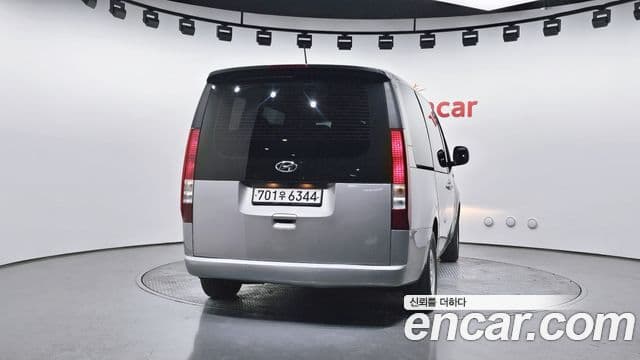 Hyundai Staria Smart, 2022 4