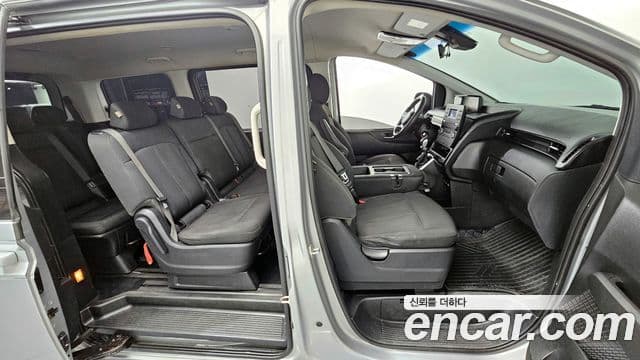 Hyundai Staria Smart, 2022 12