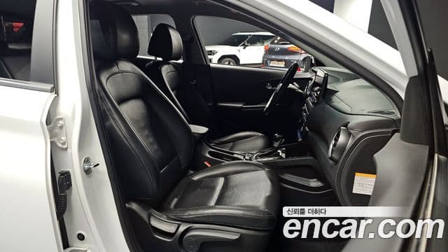 Hyundai The / новый New Kona гибрид Modern, 2021 10