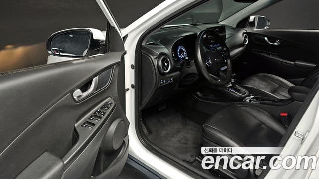 Hyundai The / новый New Kona гибрид Modern, 2021 11