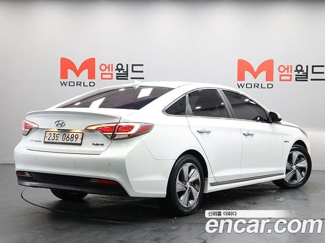 Hyundai LF Sonata гибрид Premium, 2016 2