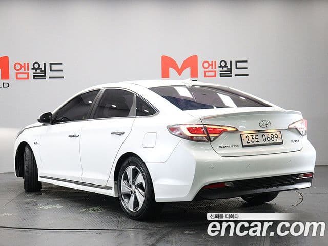 Hyundai LF Sonata гибрид Premium, 2016 4
