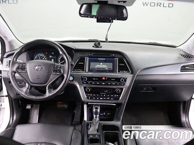 Hyundai LF Sonata гибрид Premium, 2016 7