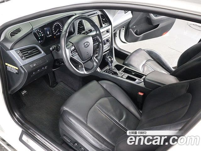 Hyundai LF Sonata гибрид Premium, 2016 10