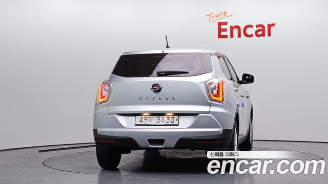 KG모빌리티(SsangYong) Tivoli TX 2WD, 2015 4