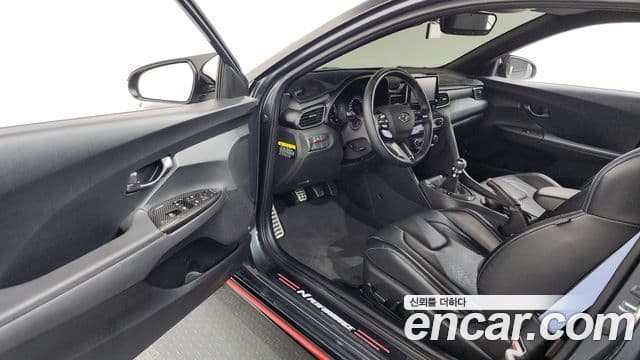 Hyundai Veloster (JS) Core, 2018 10