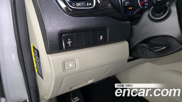 Kia The / новый New Carnival Prestige, 2019 17