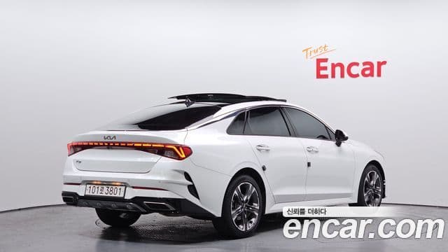 Kia K5 3세대 Prestige, 2022 2