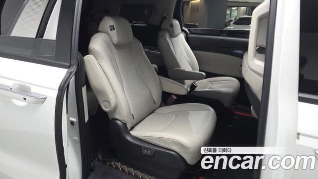 Kia Carnival 4세대 Signature, 2023 11