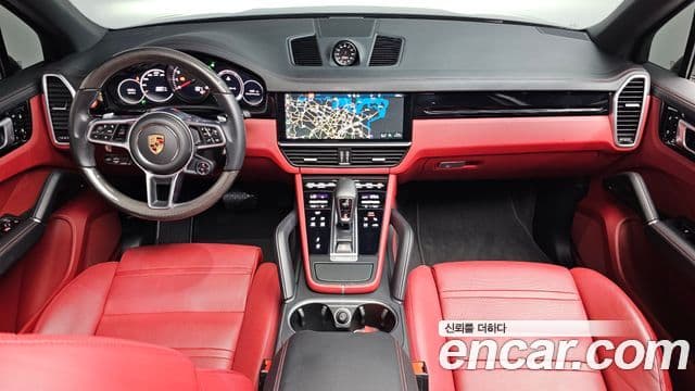 Porsche Cayenne (PO536), 2020 7