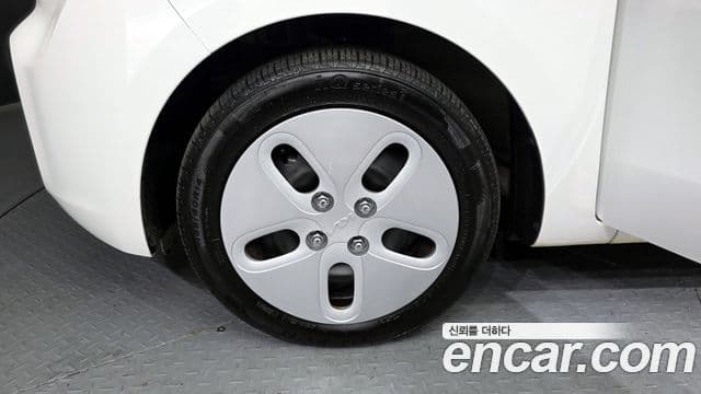 Kia The / новый New Ray Standard, 2022 все фото