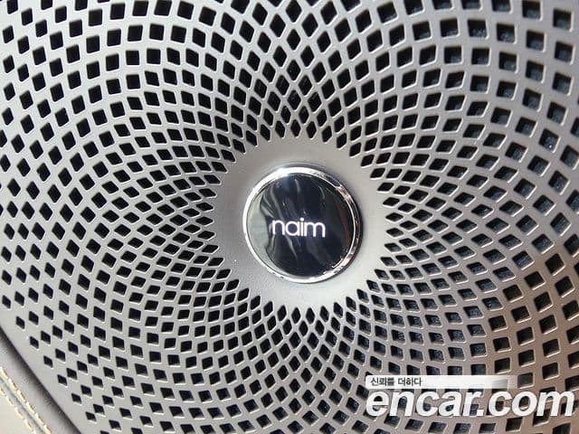 Bentley Flying Spur 3세대 4.0 Azure, 2023 12