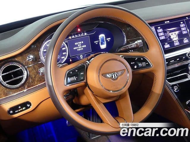 Bentley Flying Spur 3세대 4.0 Azure, 2023 13