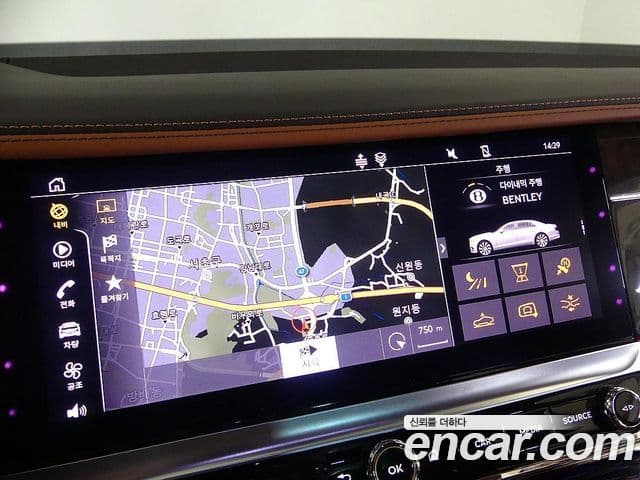 Bentley Flying Spur 3세대 4.0 Azure, 2023 15