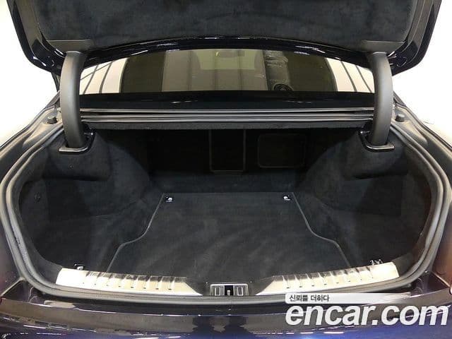 Bentley Flying Spur 3세대 4.0 Azure, 2023 20