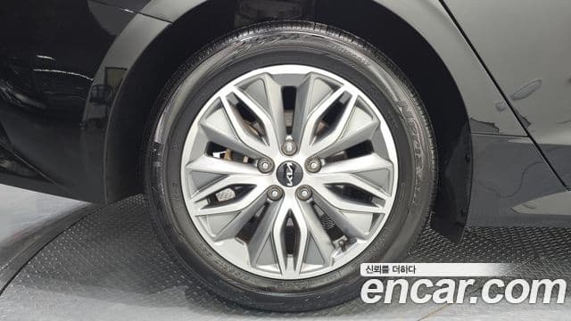 Kia K5 гибрид 3세대 Noblesse, 2023 все фото