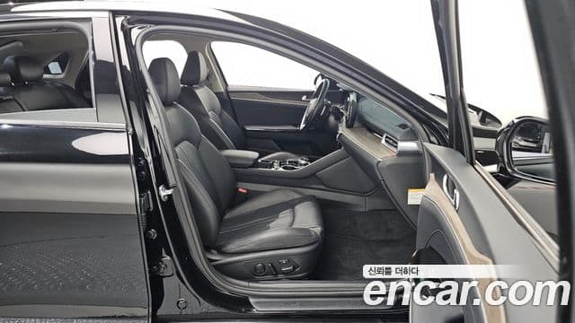 Kia K5 гибрид 3세대 Noblesse, 2023 12