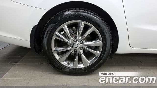 Kia The / новый New Carnival Prestige, 2019 все фото