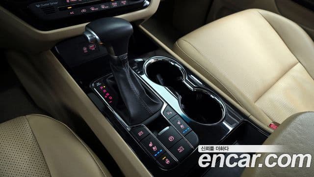 Kia The / новый New Carnival Prestige, 2019 9