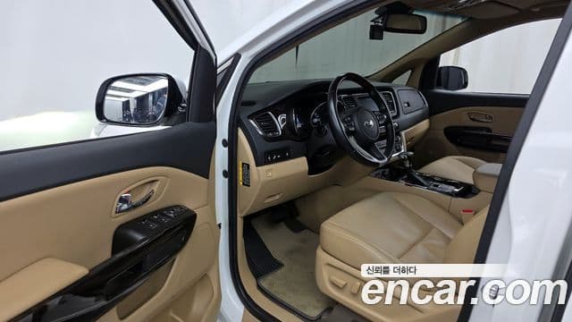Kia The / новый New Carnival Prestige, 2019 10