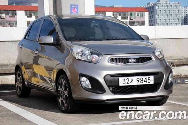 Kia All New Morning Luxury, 2012 3