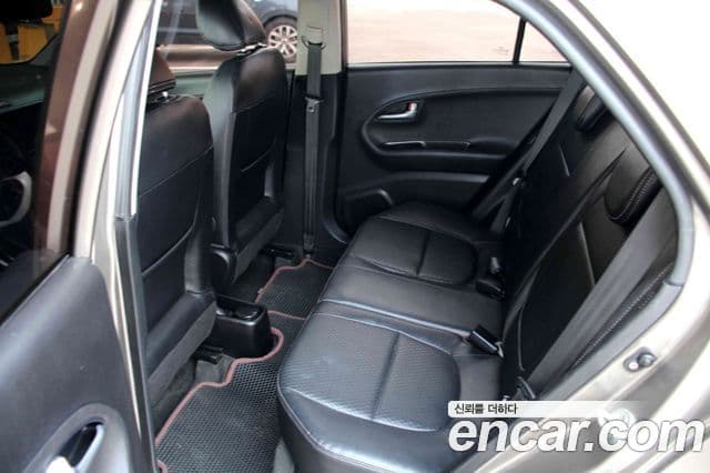 Kia All New Morning Luxury, 2012 18