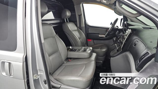 Hyundai Grand Starex CVX Luxury, 2012 10