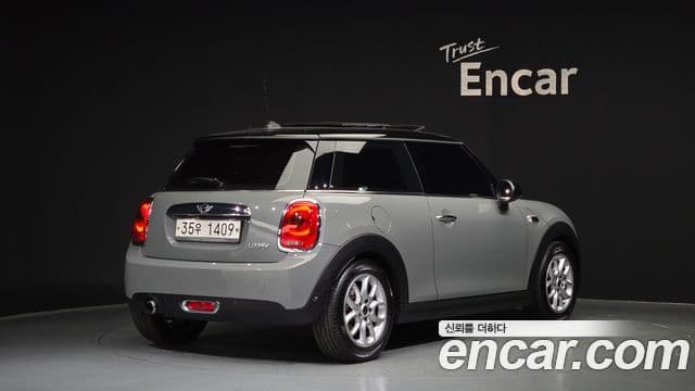 Mini Cooper 3세대, 2017 2