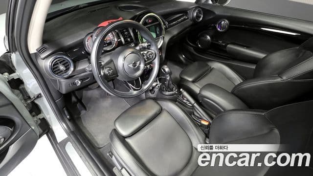 Mini Cooper 3세대, 2017 7