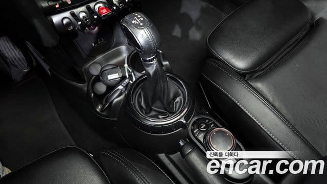 Mini Cooper 3세대, 2017 9