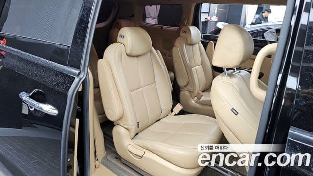 Kia All New Carnival Noblesse, 2016 12