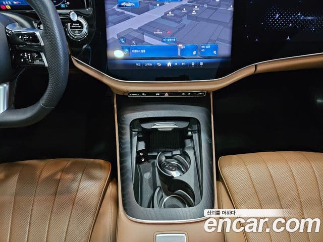 Mercedes-Benz E-класс W214 AMG Line, 2024 9