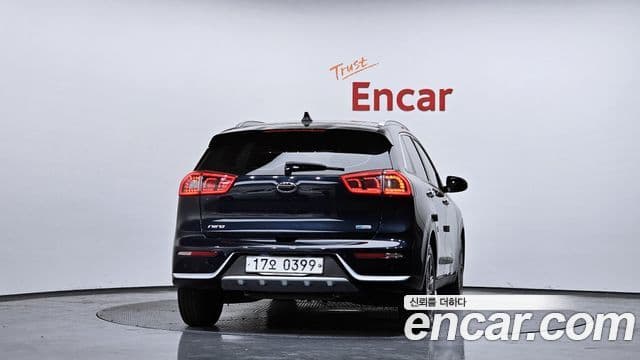 Kia Niro Prestige, 2017 4