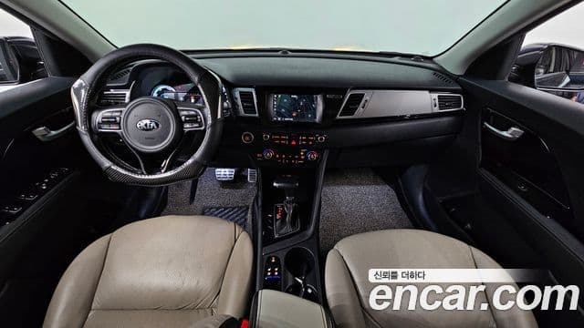Kia Niro Prestige, 2017 7